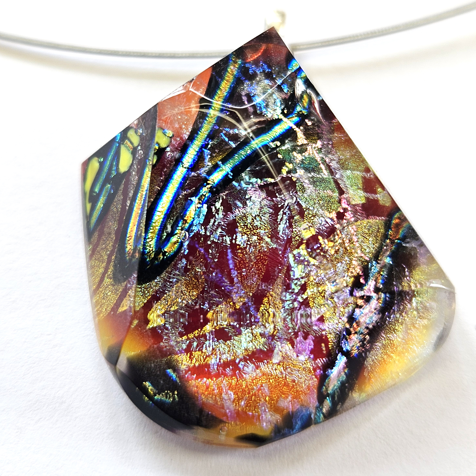 Schliffschmuck Unikat GHU375