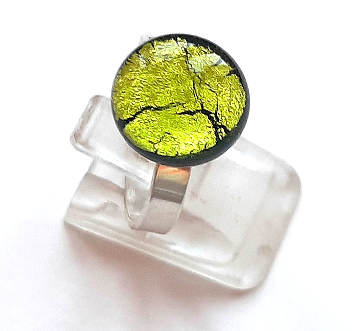 Midnight Ring Mini peridot
