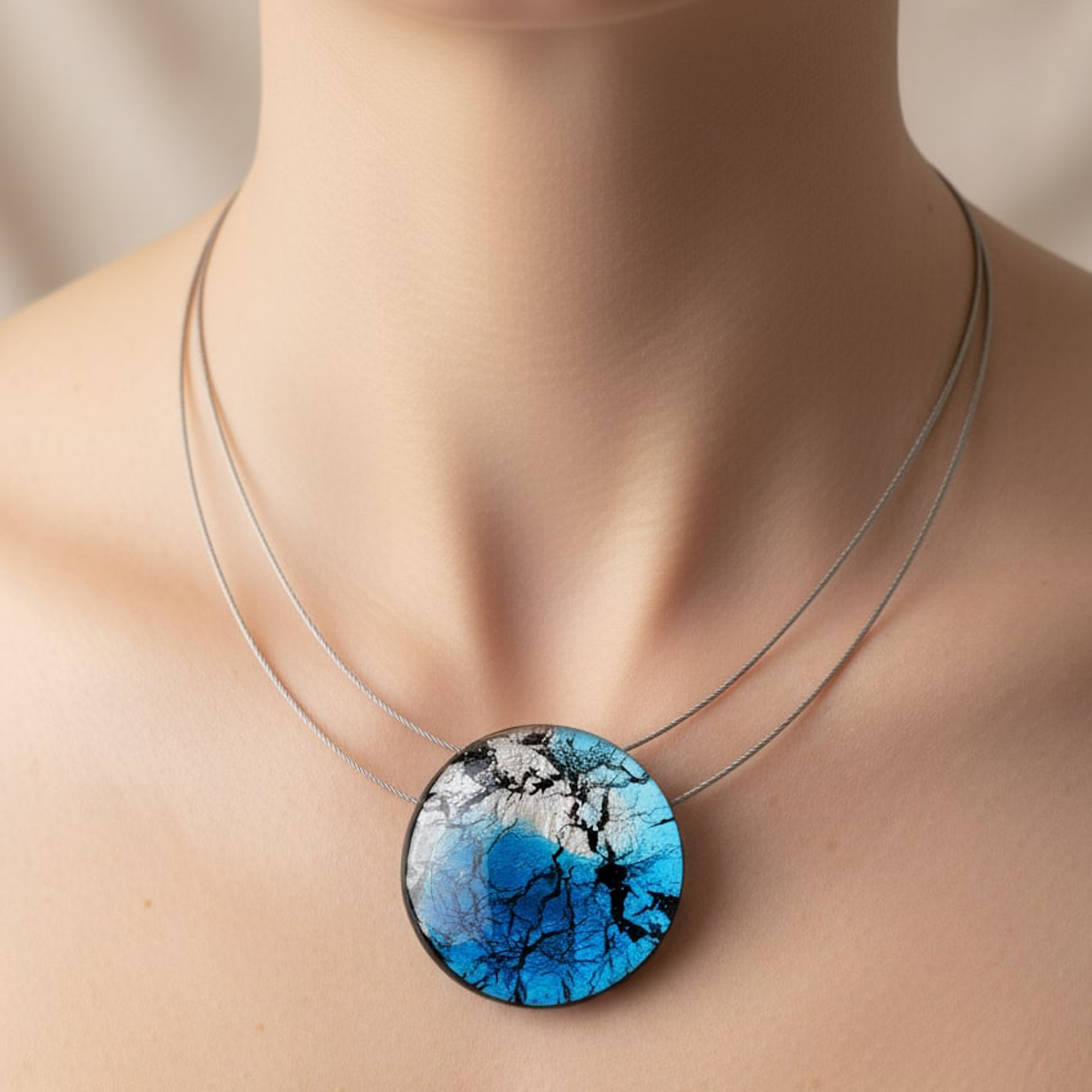 Midnight Moon Halskette XL aquablau silber