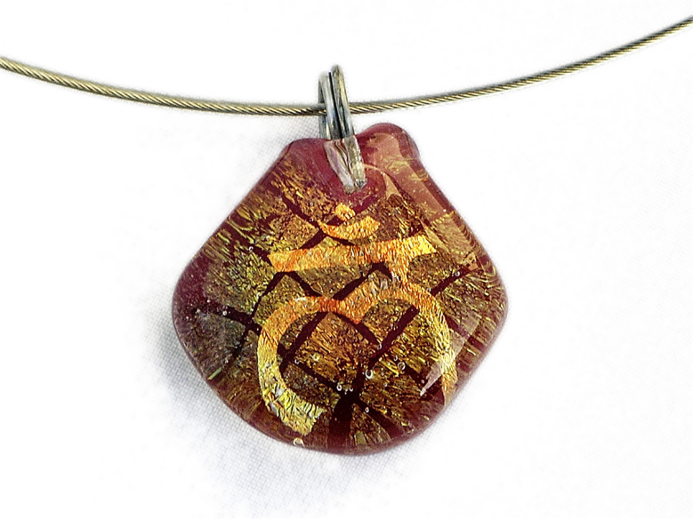 Tio Warp Wurzelchakra Pendant